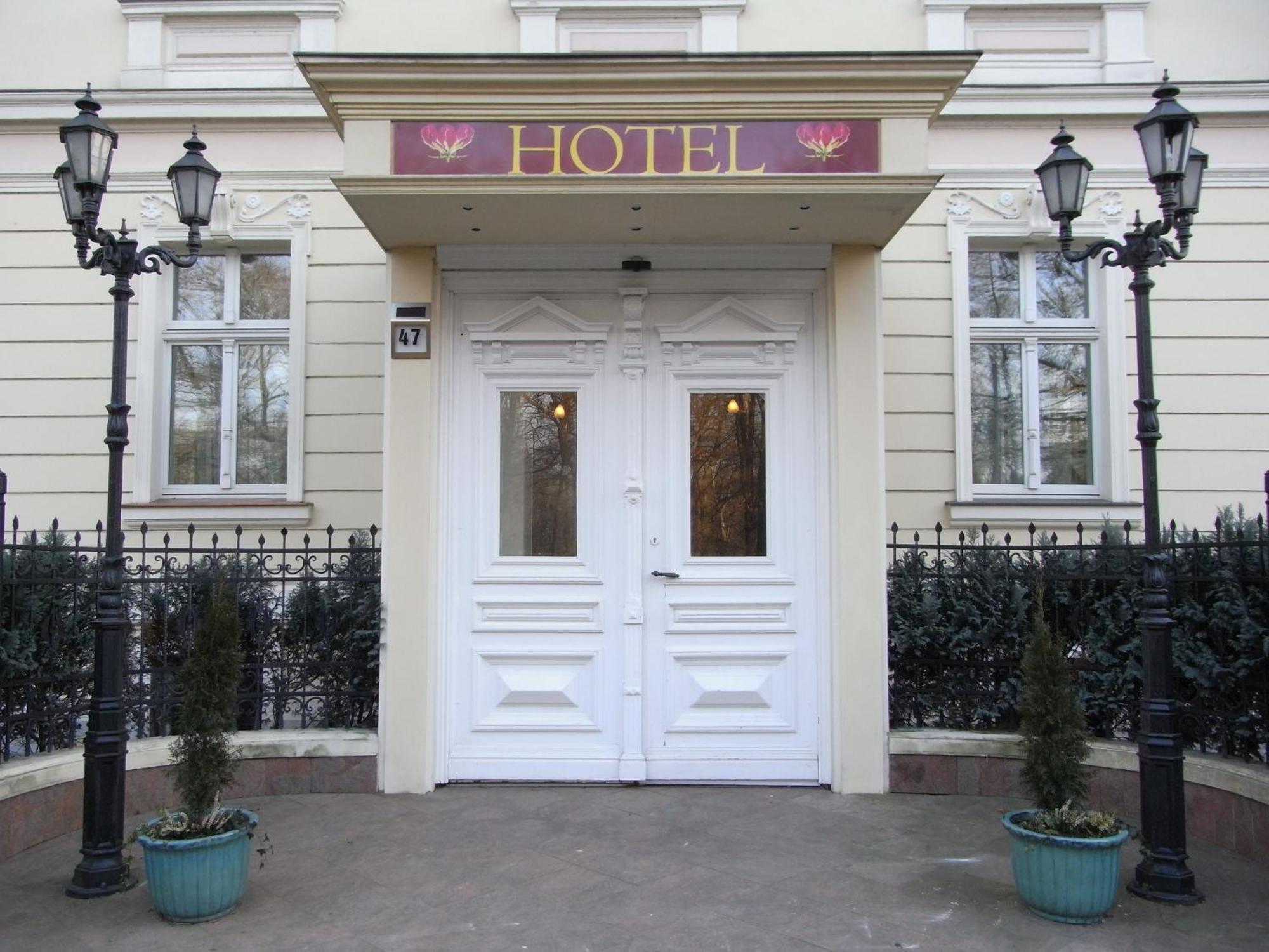 Palais Am Kleistpark Otel Frankfurt  Dış mekan fotoğraf