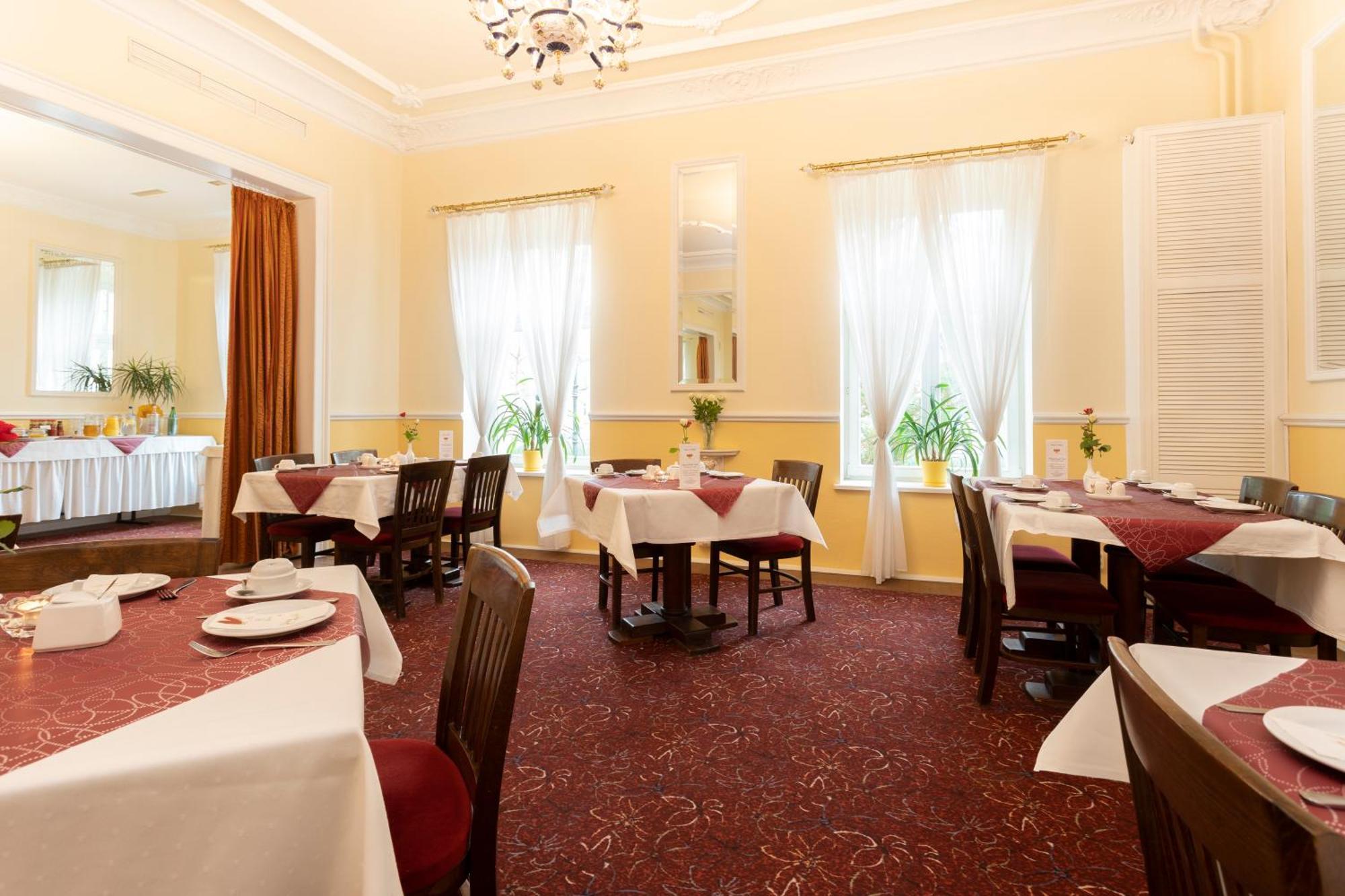 Palais Am Kleistpark Otel Frankfurt  Dış mekan fotoğraf