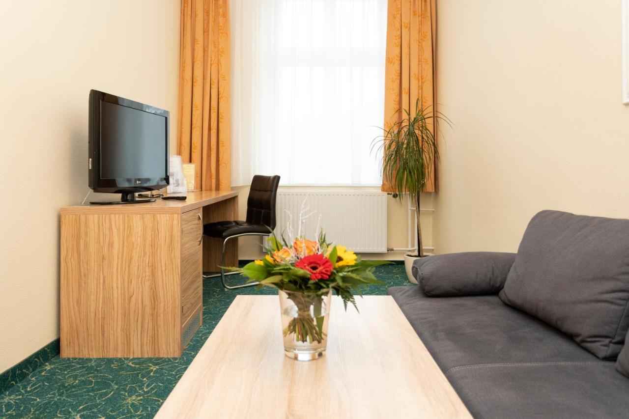 Palais Am Kleistpark Otel Frankfurt  Dış mekan fotoğraf